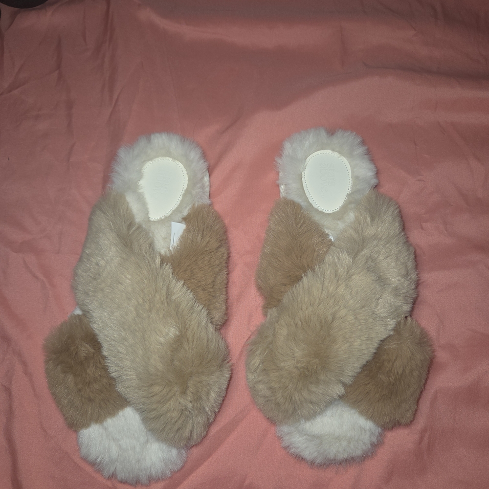 Tan and Cream Plush Cross-Strap Slippers